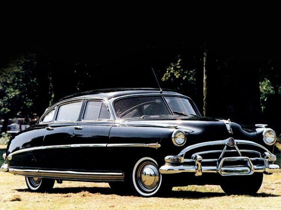  Hudson Commodore Eight Sedan 1952 года  (фото 6 из 6)